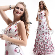 Нежное платье с брителями X на спинке из шифона