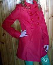 Женский плащ