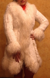 Безумно красивое пальто (кролик и лама) 