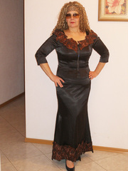 продам праздничные костюмы